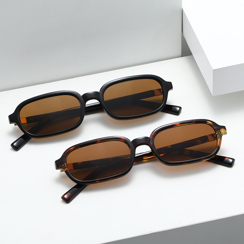 New Small Square Frame Sunglas - огляд і ціна Photo Booth Frame
